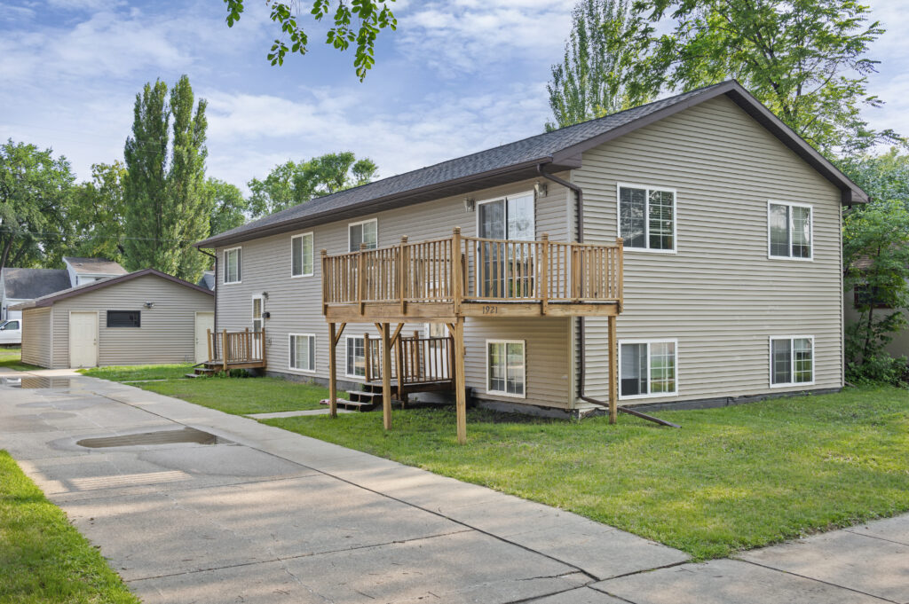 1921 University Ave., Grand Forks, ND 58203