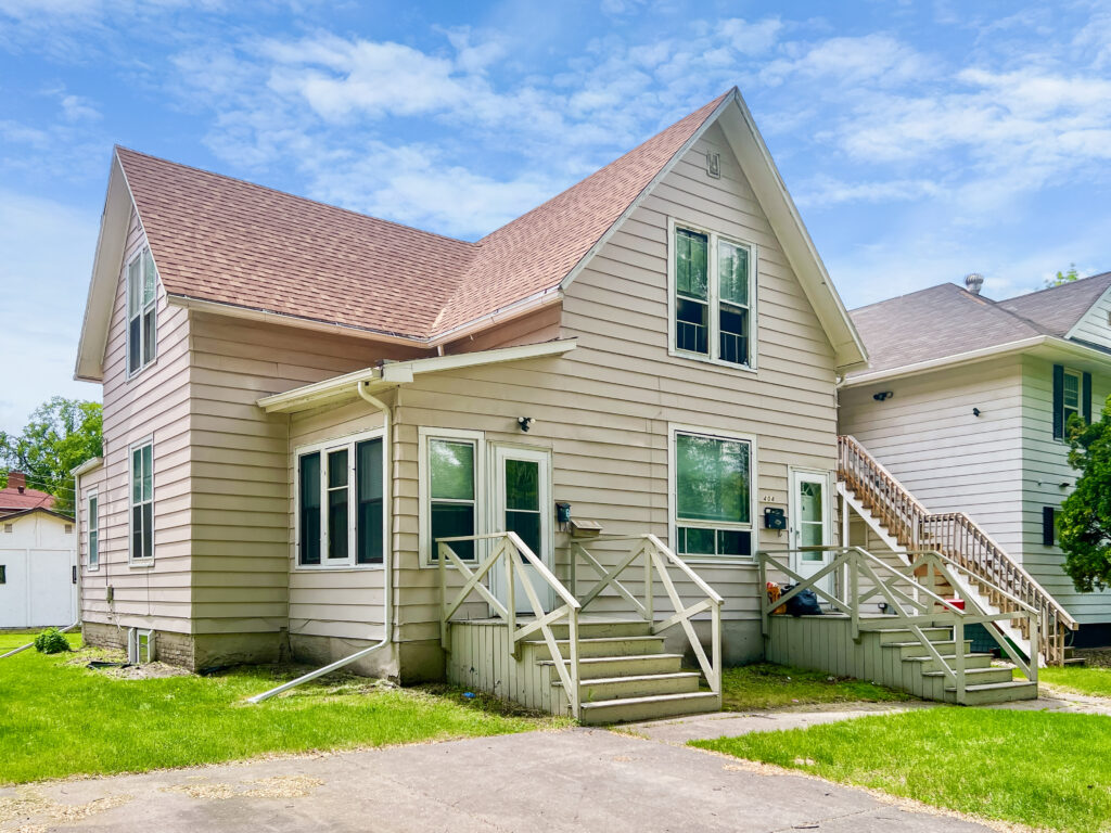 404 S 5th St. Unit A, Grand Forks, ND 58201