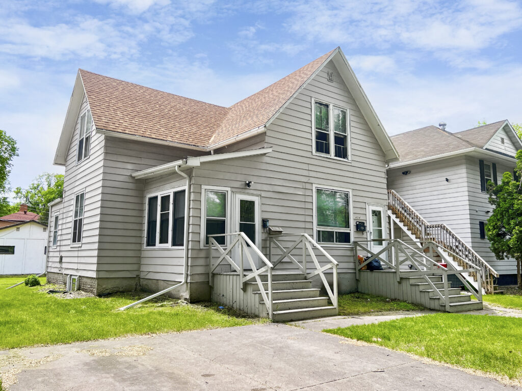 404 S 5th St. Unit C, Grand Forks, ND 58201
