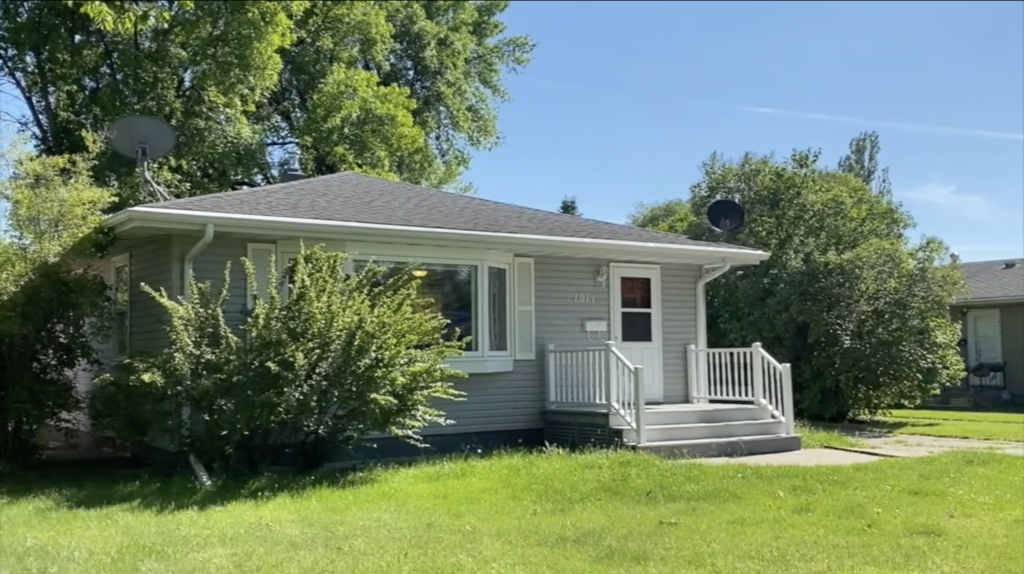 1011 Campbell Drive, Grand Forks, ND 58201