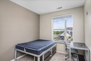 E.1 Photo 10