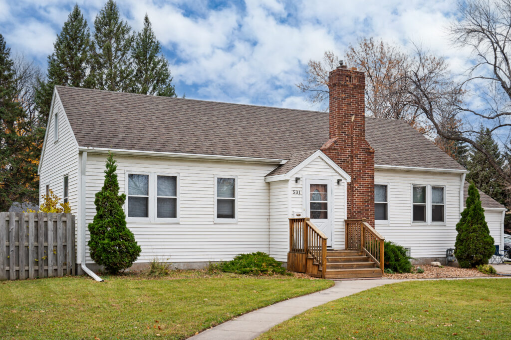 531 Hamline St, Grand Forks, ND 58203